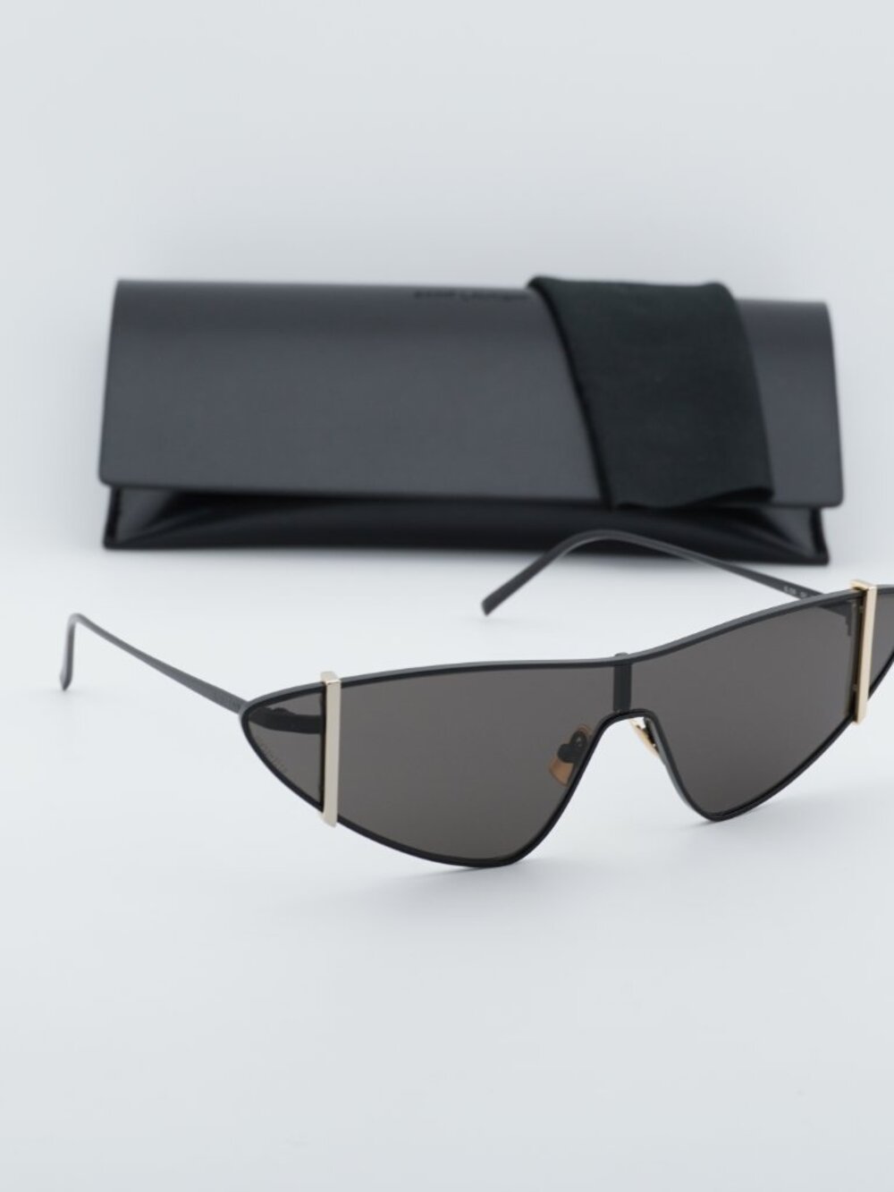 Saint Laurent SL536 001 Rimless Shield Sunglasses - Black - Picture 6 of 10